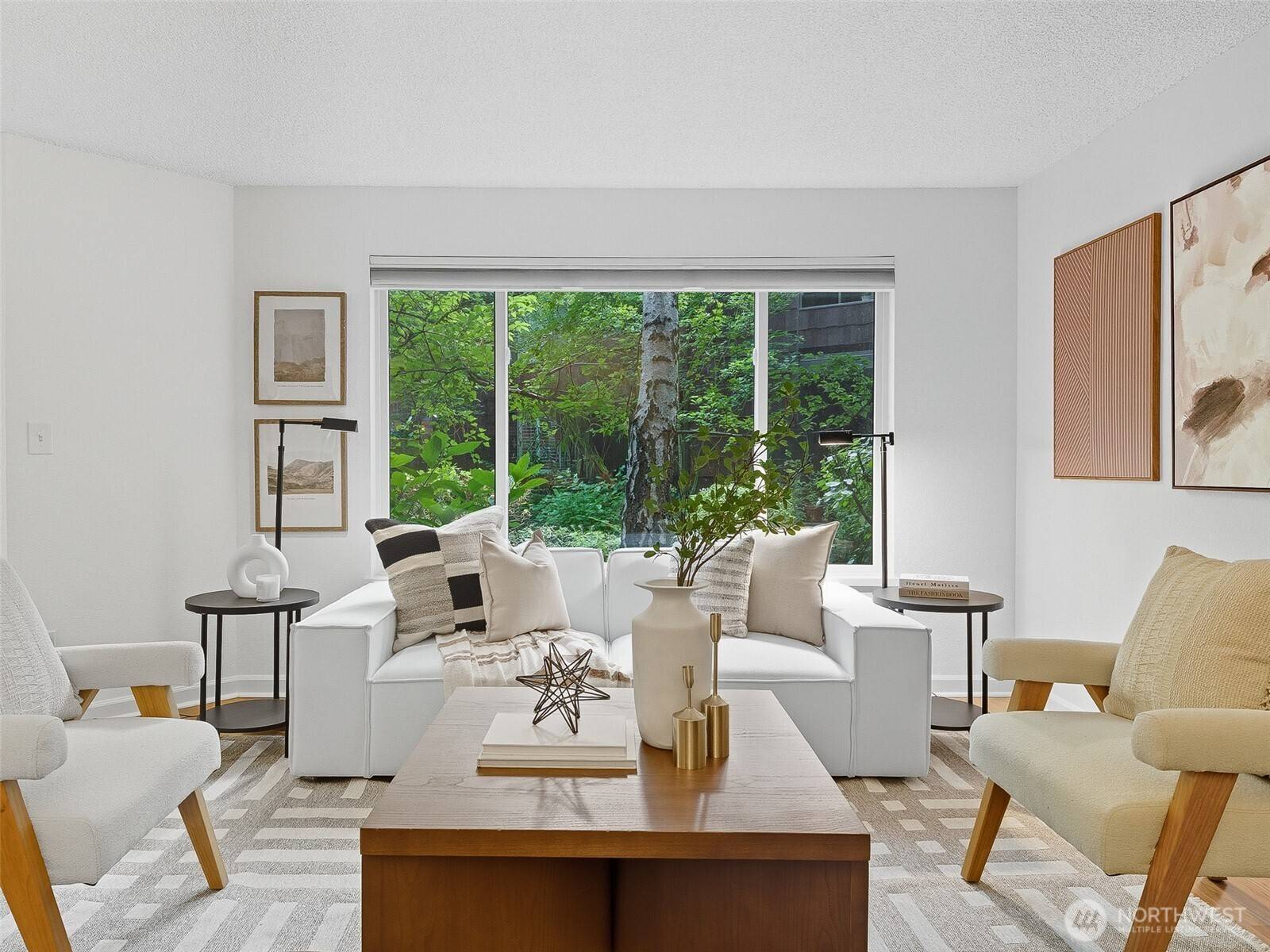 Seattle, WA 98115,8937 Ravenna AVE NE