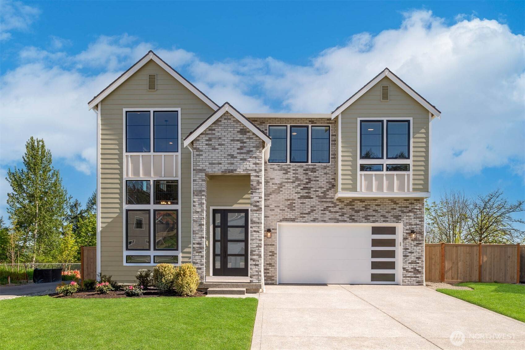 Edgewood, WA 98371,9501 38th ST E