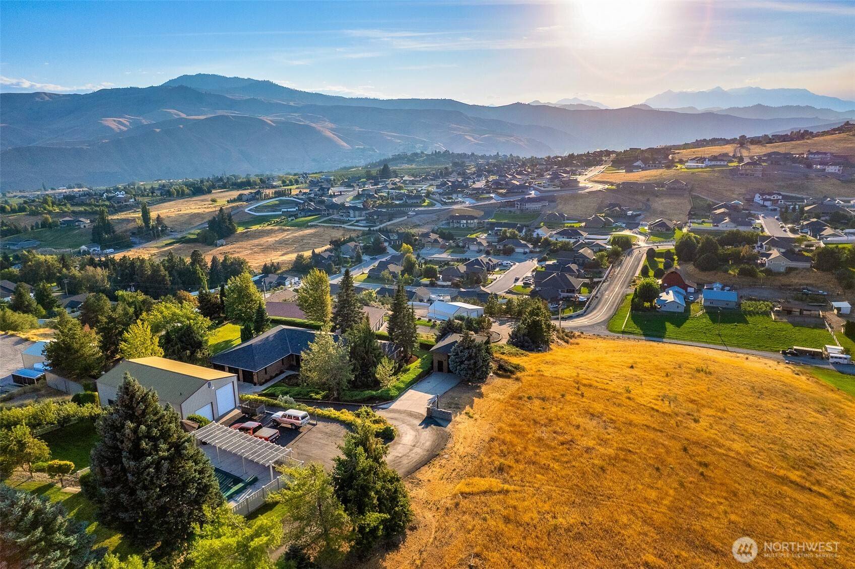 Wenatchee, WA 98801,3840 School ST