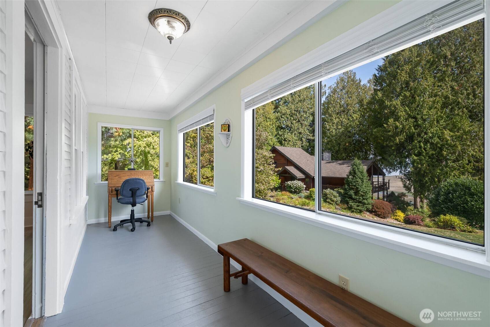 Port Orchard, WA 98366,10110 SE Southworth DR