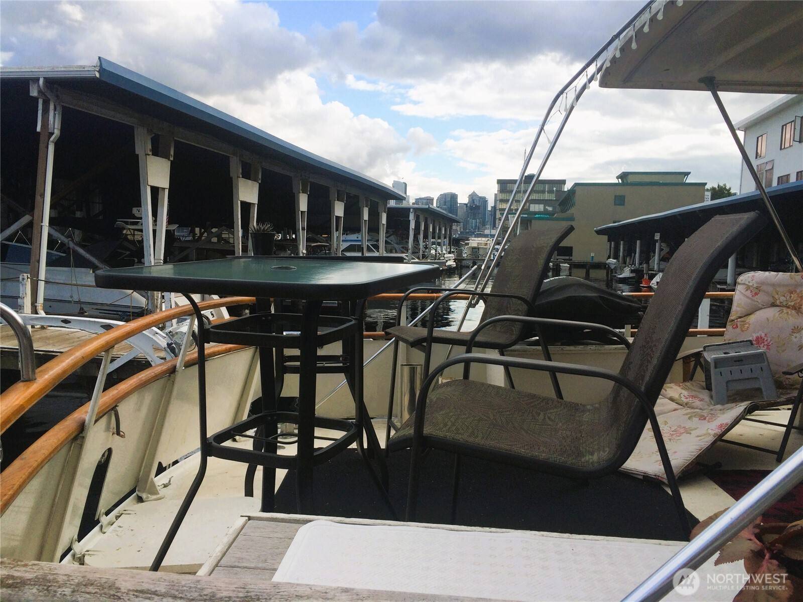 Seattle, WA 98109,2040 Westlake AVE N #10