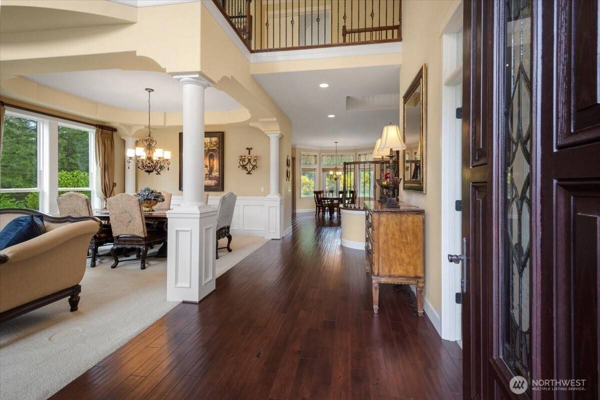 Black Diamond, WA 98010,31045 219th WAY SE