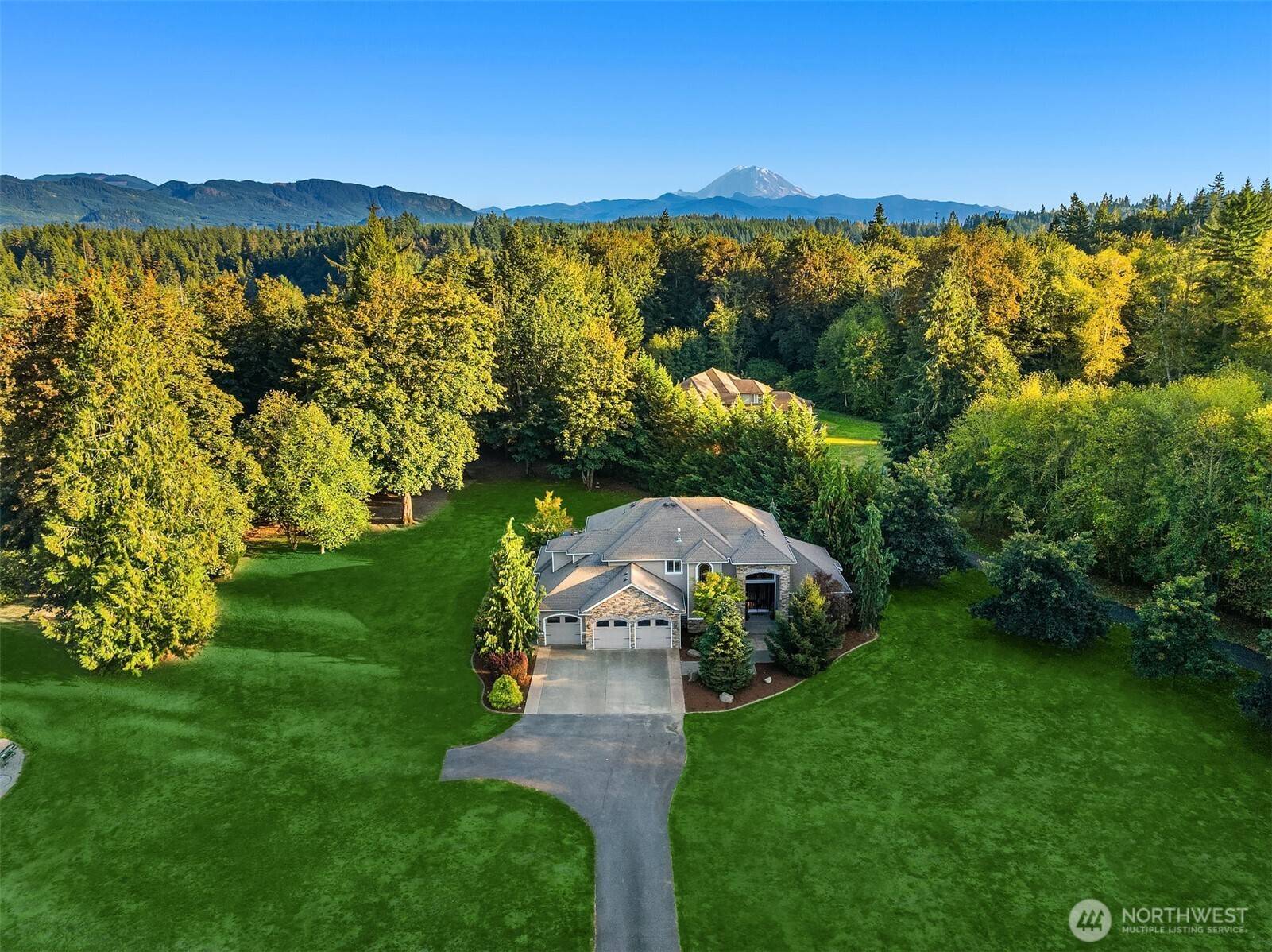 Black Diamond, WA 98010,26515 SE 354th PL