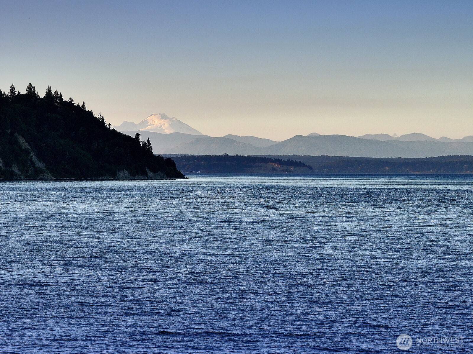 Clinton, WA 98236,8267 & 8263 Franklin RD