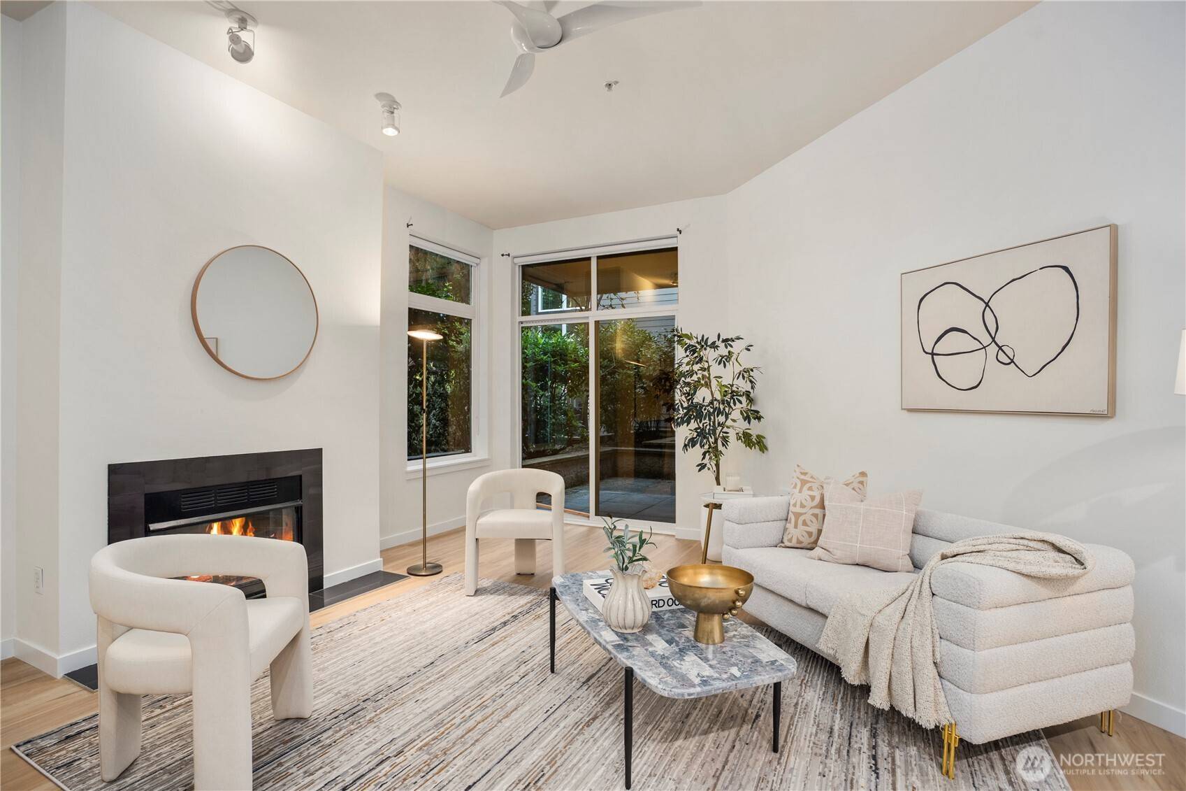 Kirkland, WA 98033,511 7th AVE #103