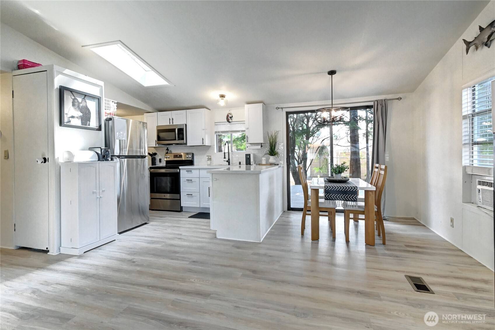 Lake Stevens, WA 98258,8914 12th PL SE