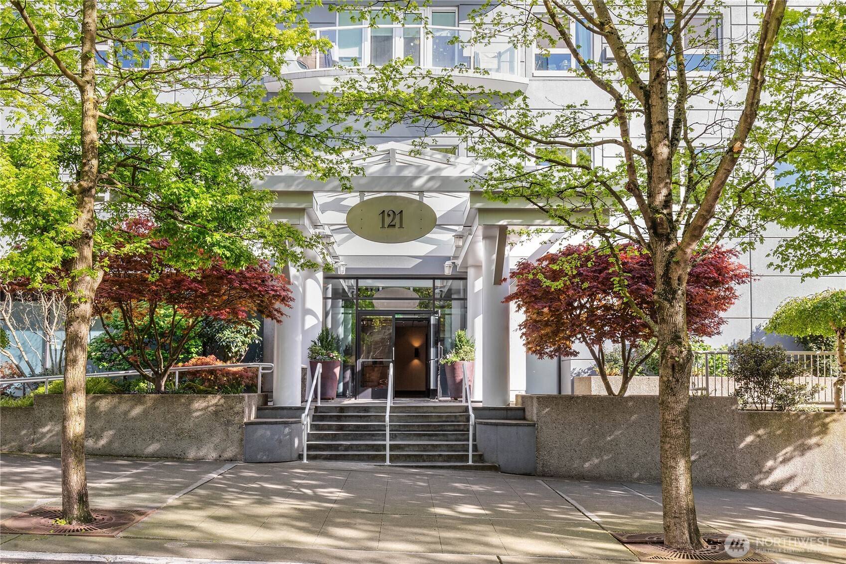 Seattle, WA 98121,121 Vine ST #506