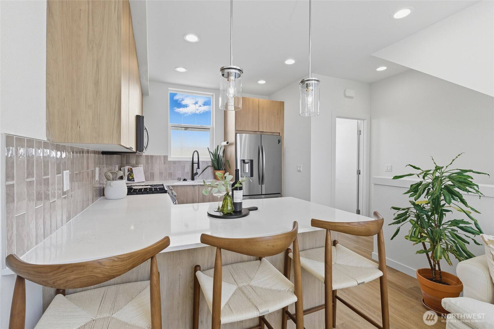 Seattle, WA 98125,3112 NE 120th ST