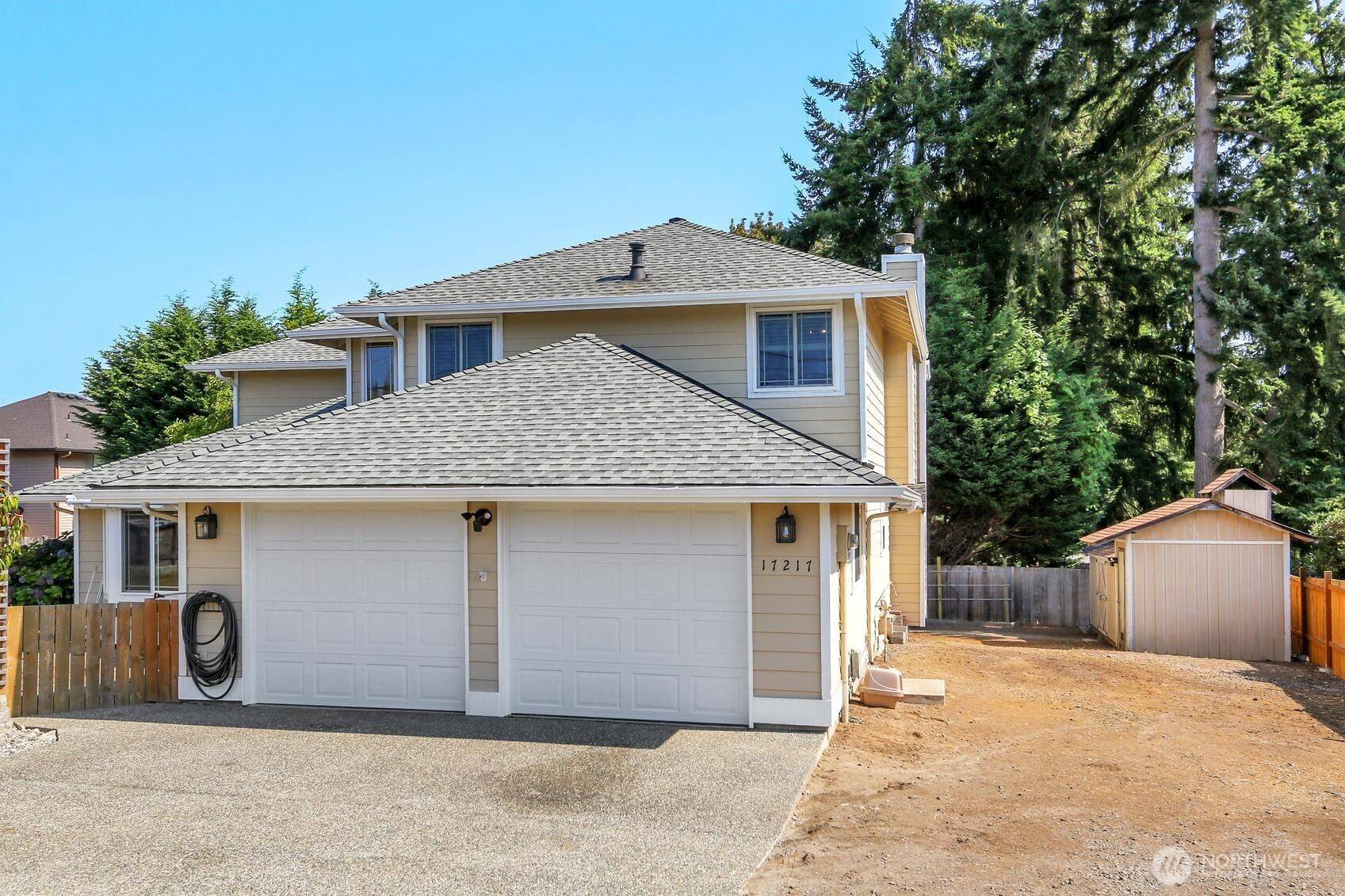 Lynnwood, WA 98037,17217 Larch WAY