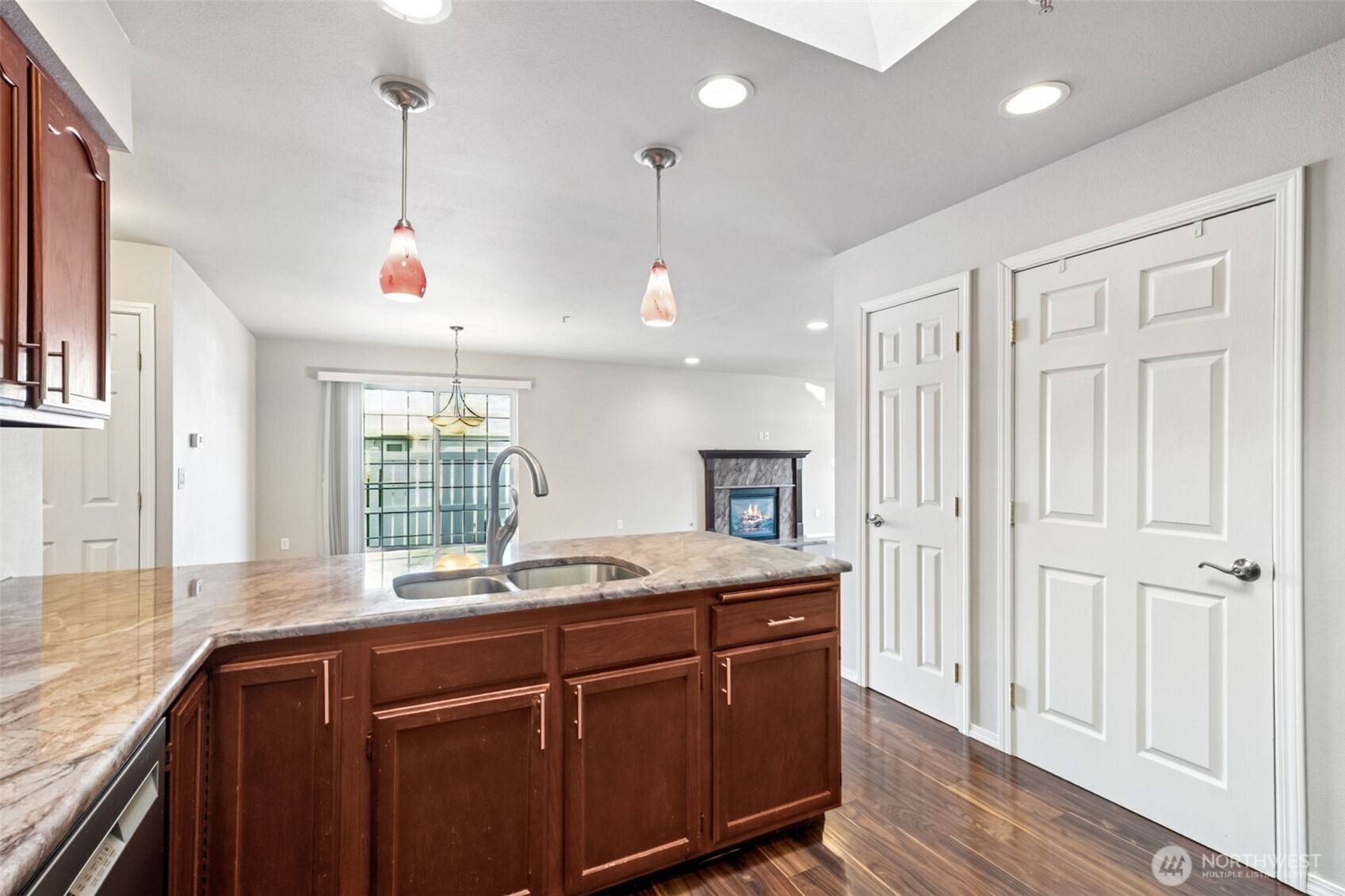 Auburn, WA 98002,1811 F ST SE #15