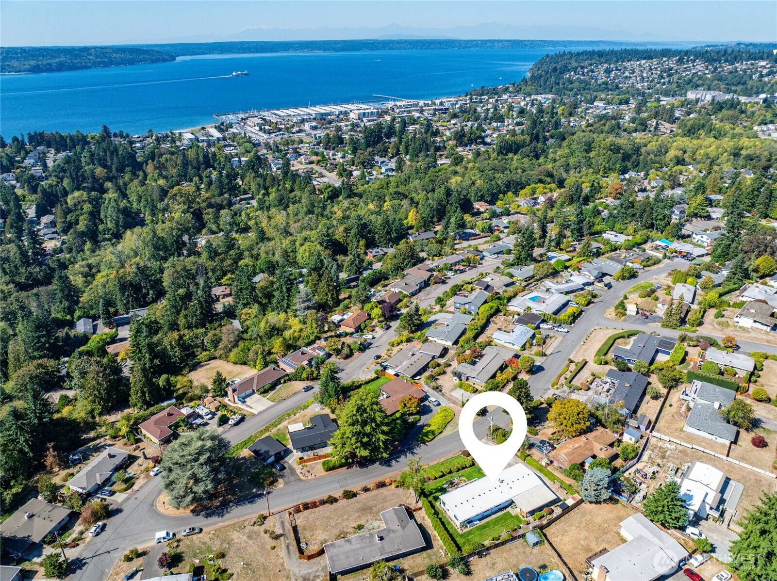 Des Moines, WA 98198,23034 Thunderbird DR S