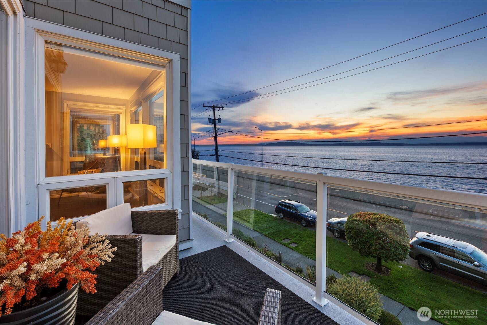 Seattle, WA 98116,1594 Alki AVE SW #302