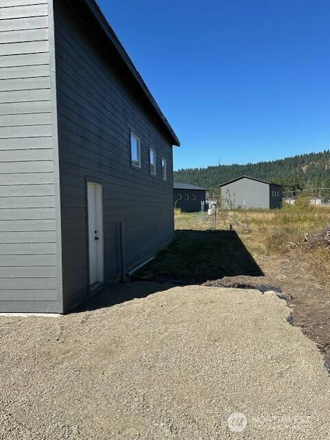 Cle Elum, WA 98922,521 Three Lakes RD