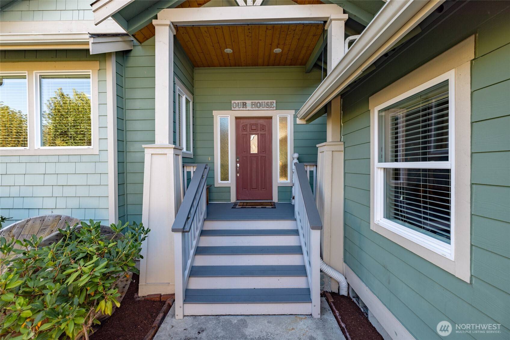 La Conner, WA 98257,206 Dalan PL