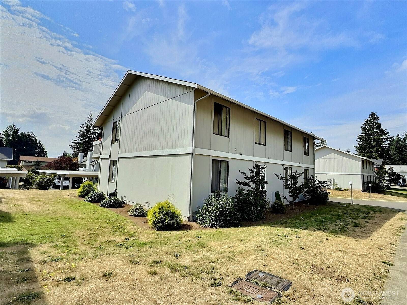 Federal Way, WA 98003,115 S 339th CIR