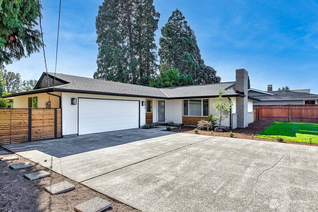 Fife, WA 98424,6314 Valley AVE E