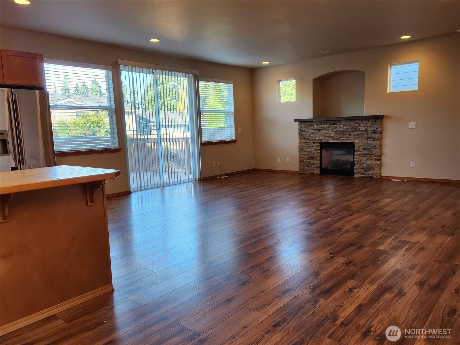 Everett, WA 98208,2715 93rd PL SE
