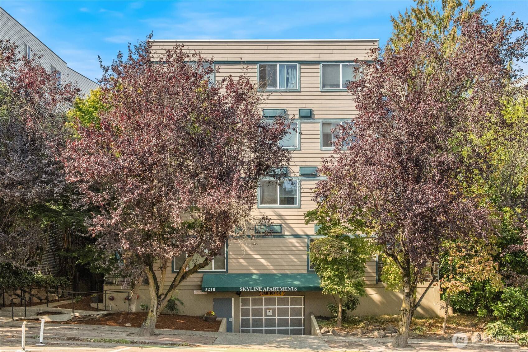 Seattle, WA 98126,3210 SW Avalon WAY