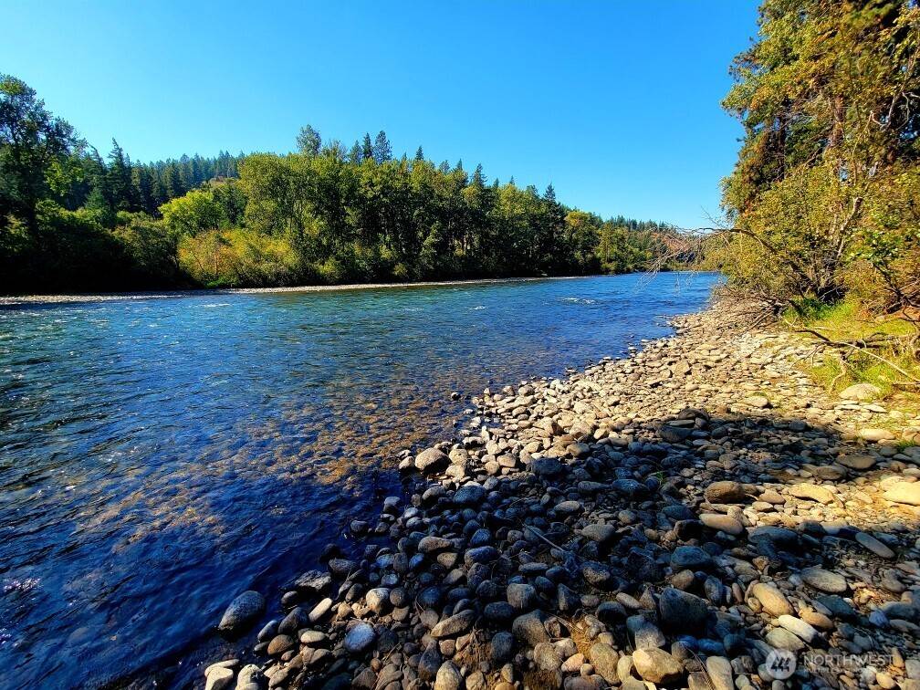 Cle Elum, WA 98922,54 Highway 10