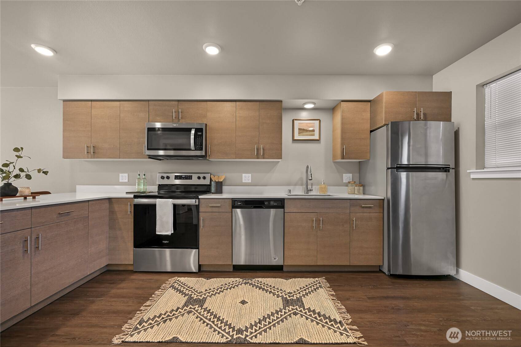 Lynden, WA 98264,1882 Front ST #111