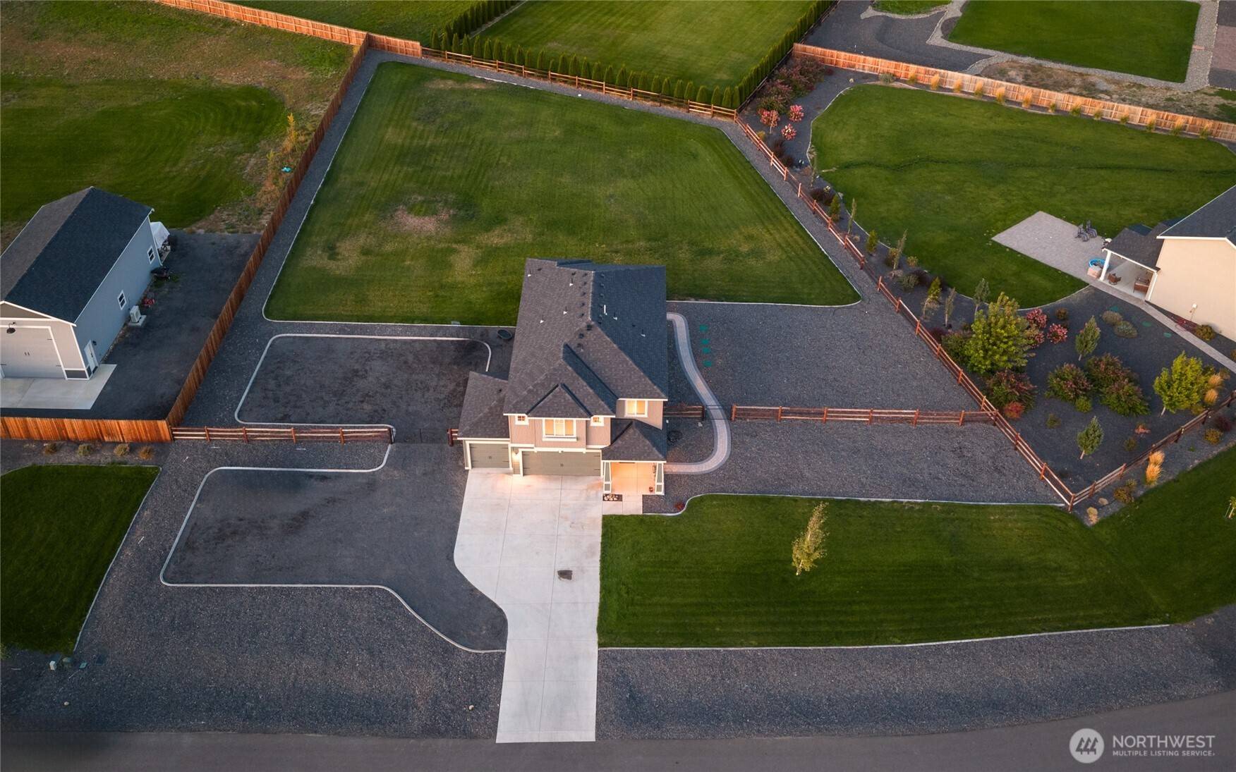 Ellensburg, WA 98926,2814 Dapple Gray Way