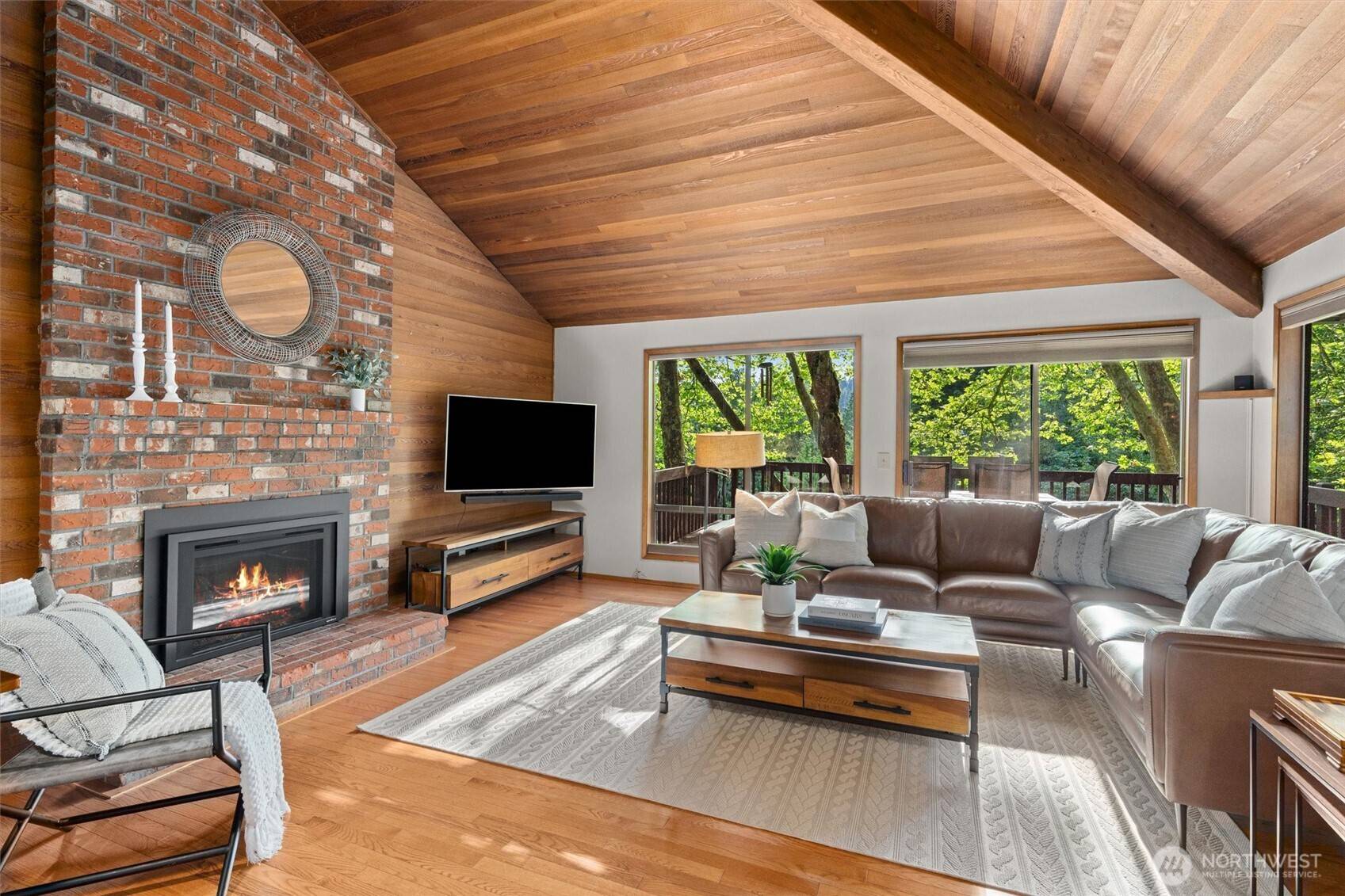 Bellevue, WA 98007,3216 142nd PL NE