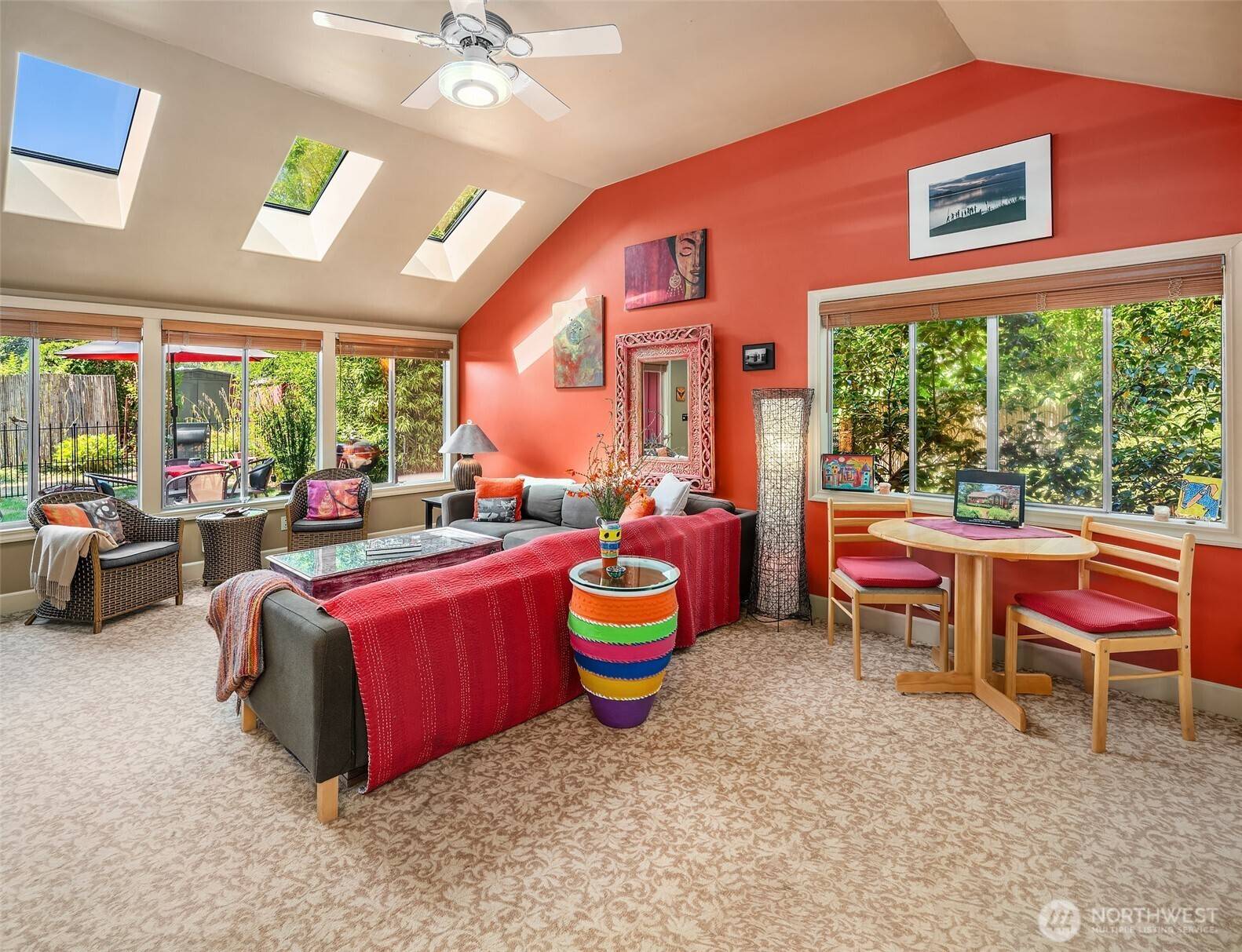 Vashon, WA 98070,18115 Beall RD SW