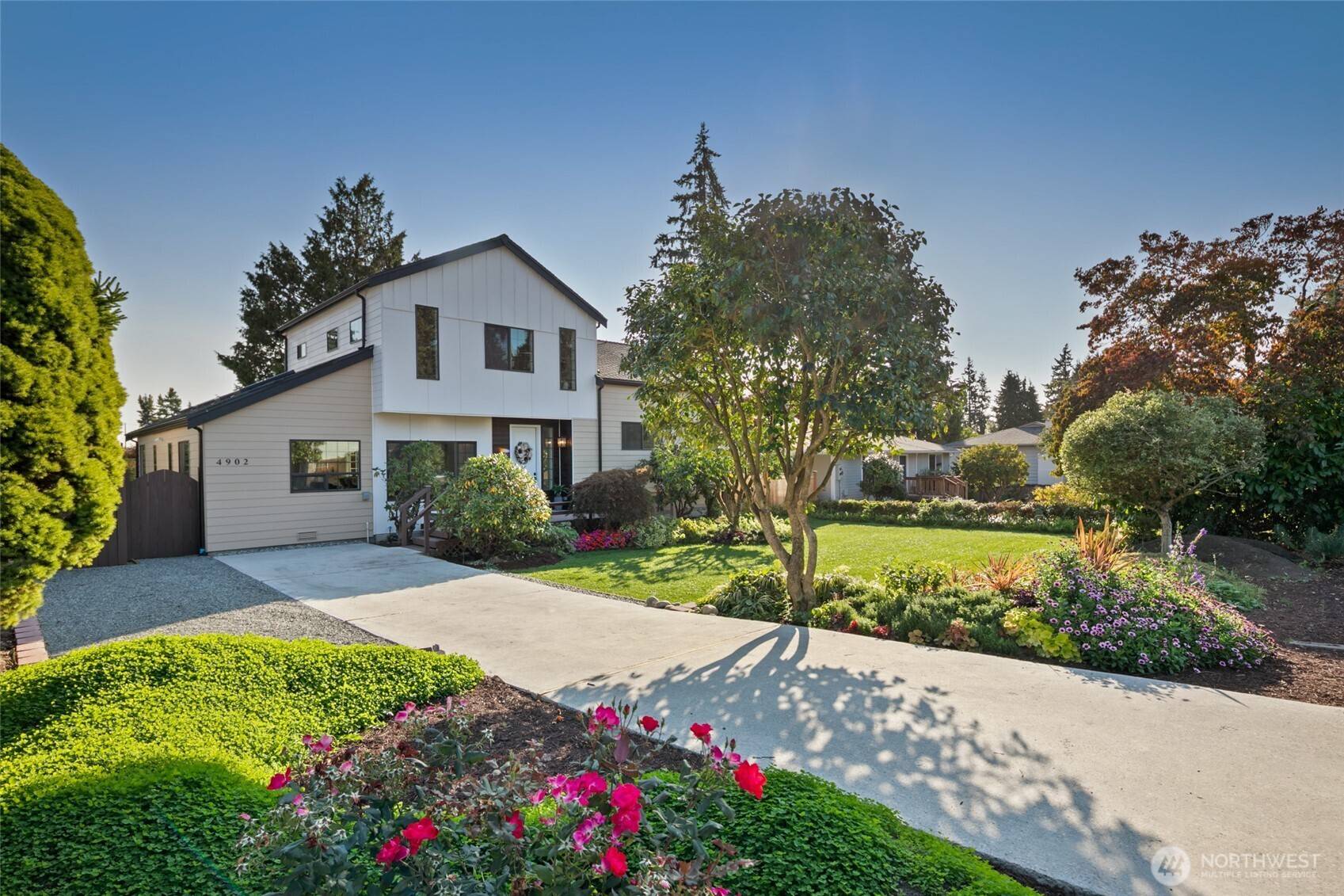 Mountlake Terrace, WA 98043,4902 241st ST SW