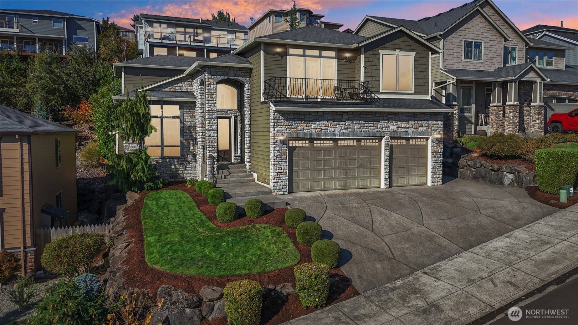 Washougal, WA 98671,795 W X ST