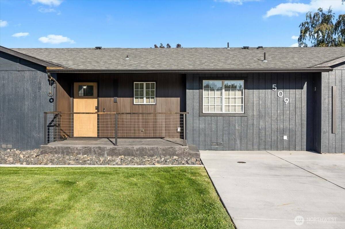 Kennewick, WA 99336,509 S Kellogg St