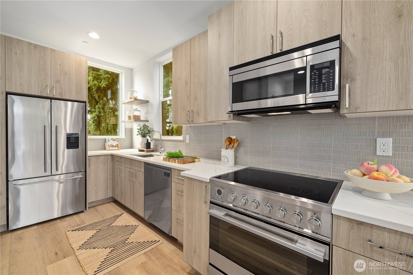 Seattle, WA 98115,7013 9th AVE NE