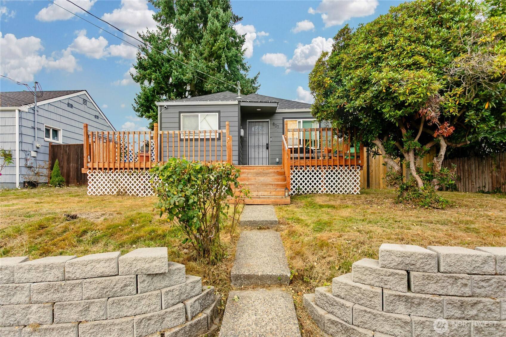 Tacoma, WA 98408,807 S 74th ST