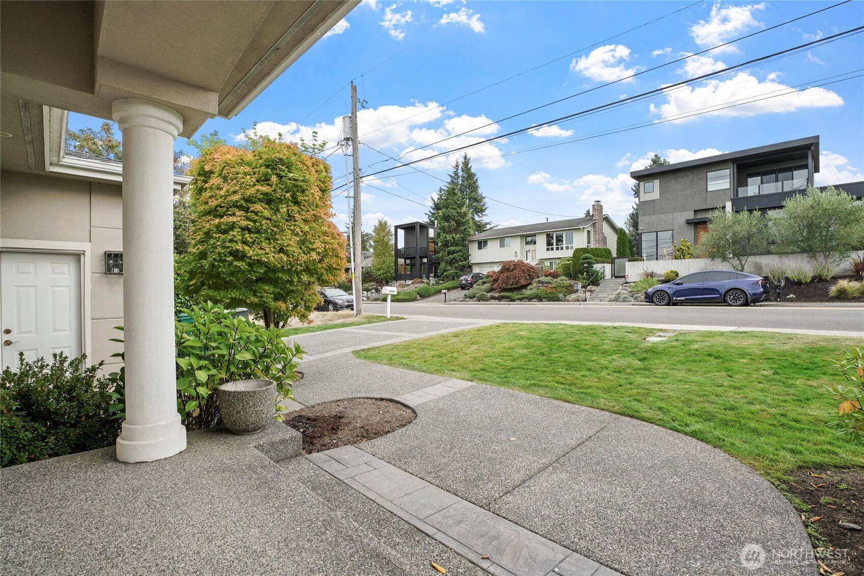 Kirkland, WA 98033,1303 1st ST