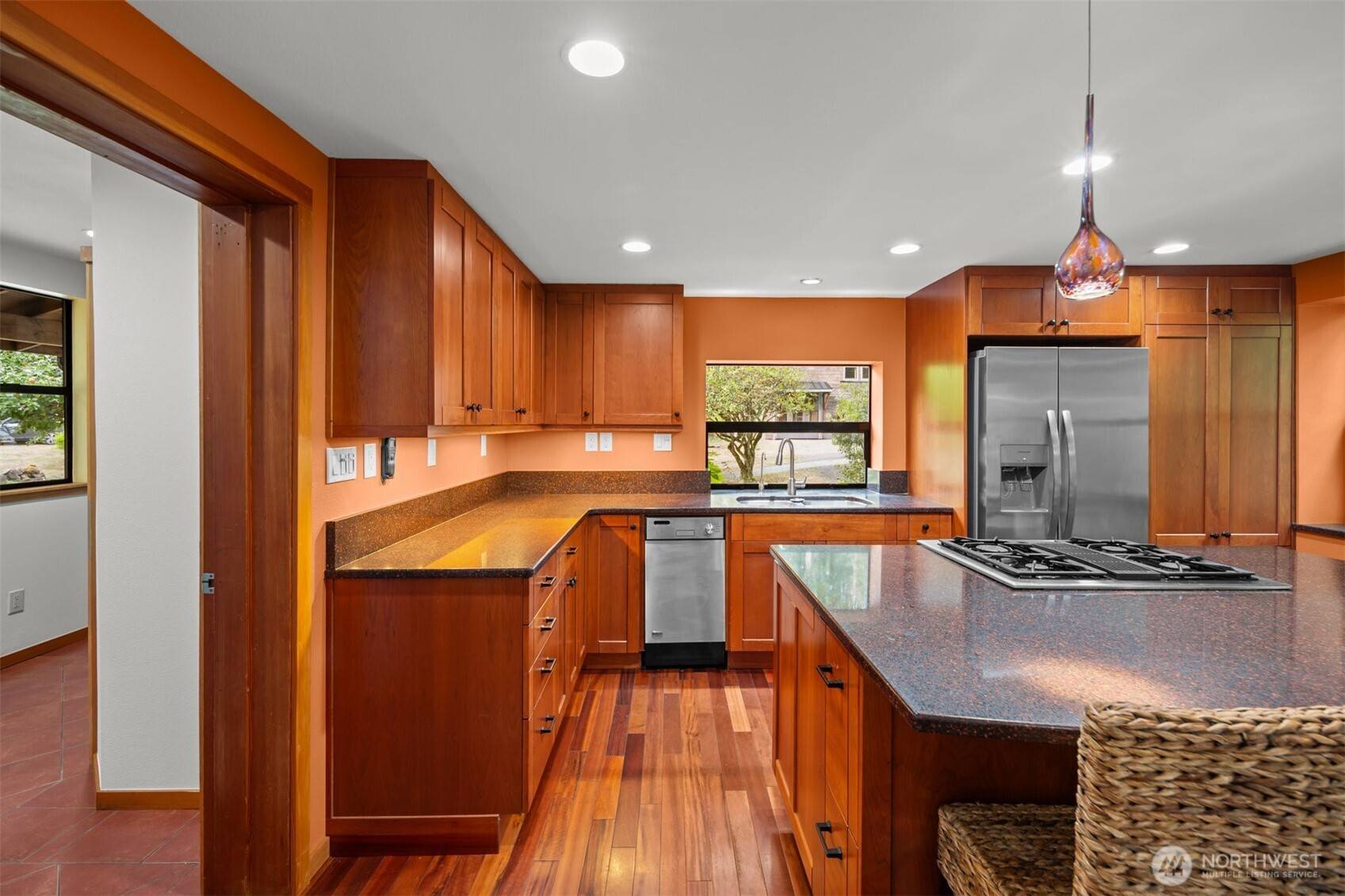 Vashon, WA 98070,20117 87th AVE SW