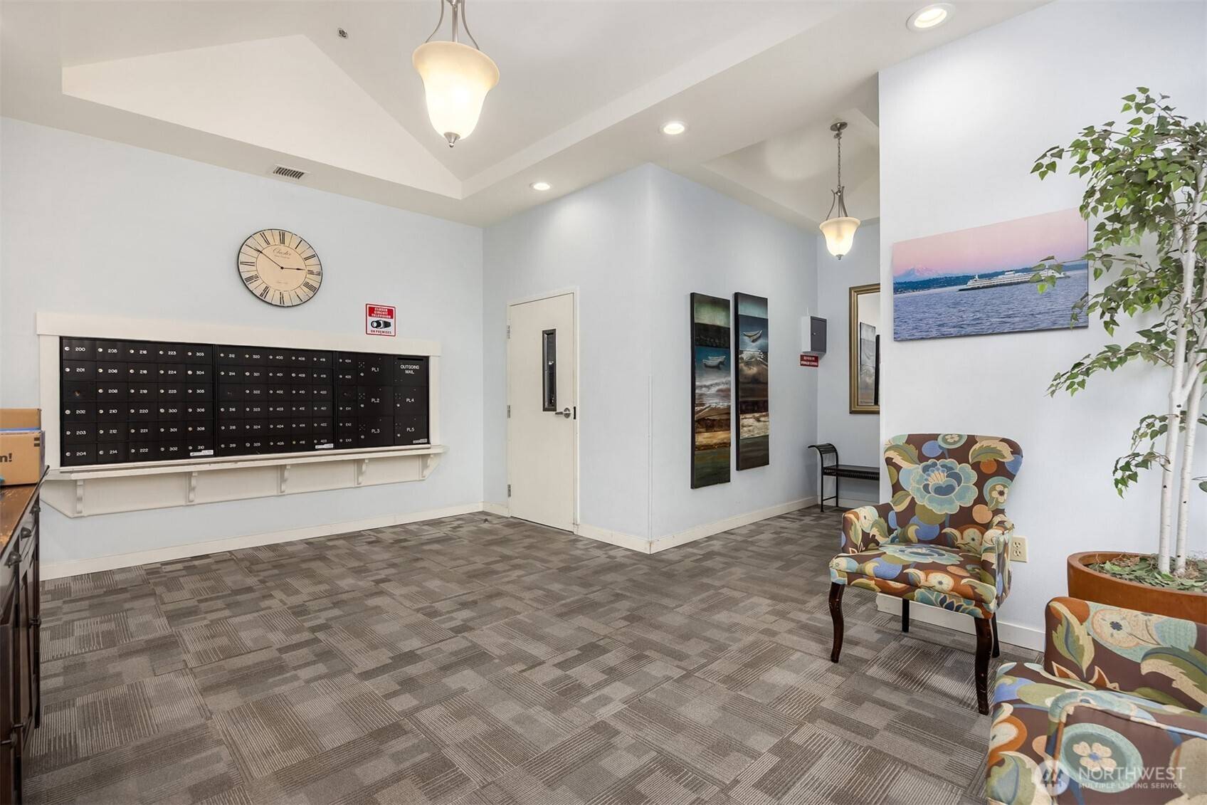 Bainbridge Island, WA 98110,300 High School RD NE #318