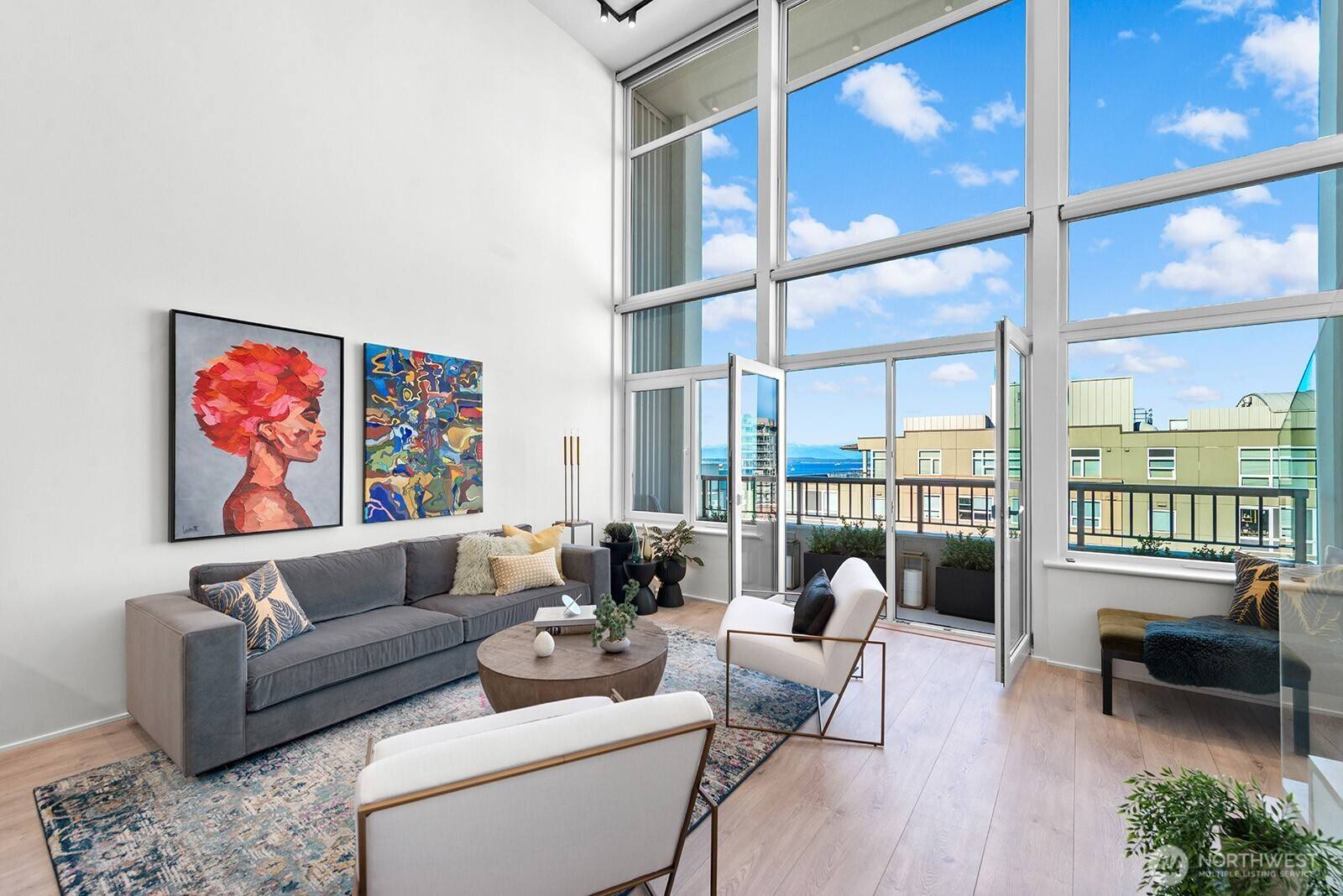 Seattle, WA 98121,2717 Western AVE #PH04