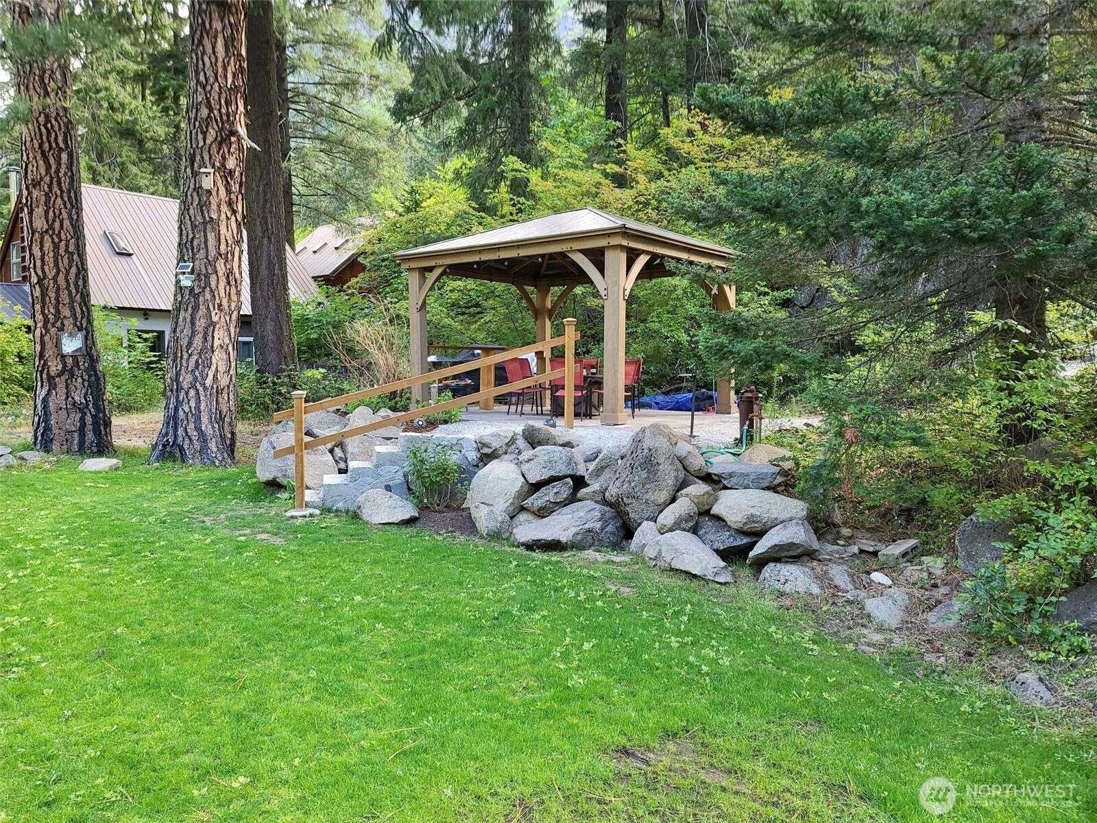 Leavenworth, WA 98826,13907 US Hwy 2