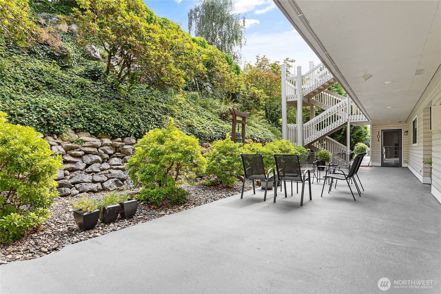 Bellingham, WA 98225,402 Boulevard #103