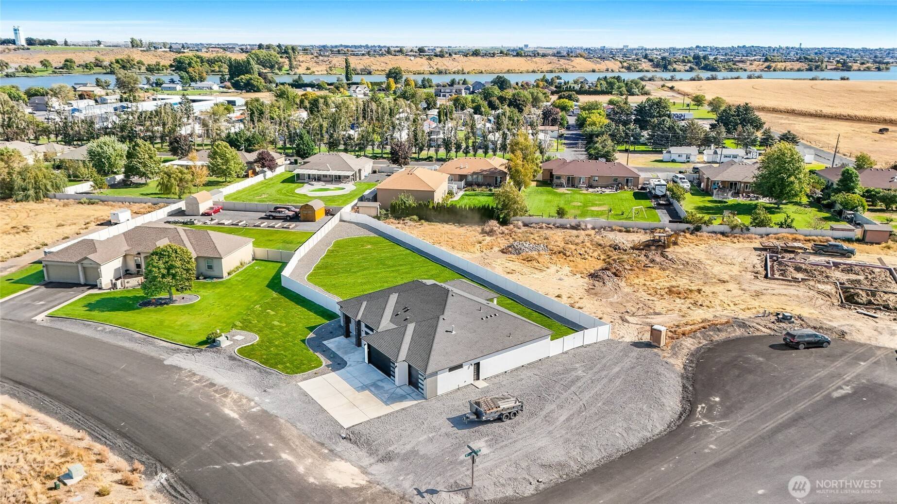 Moses Lake, WA 98837,7897 Blackbird LOOP NE