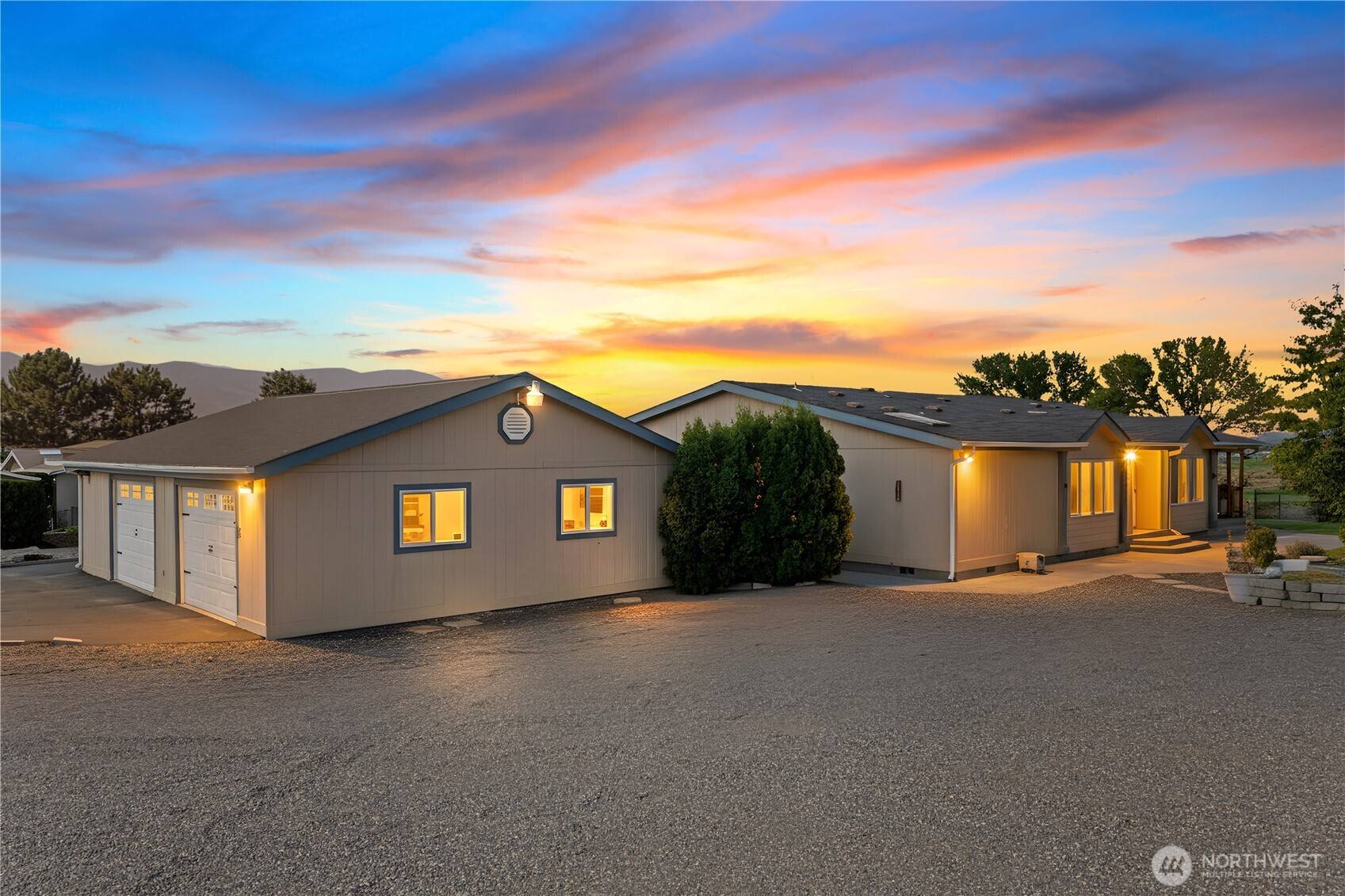 Mattawa, WA 99349,851 Desert Aire DR SW