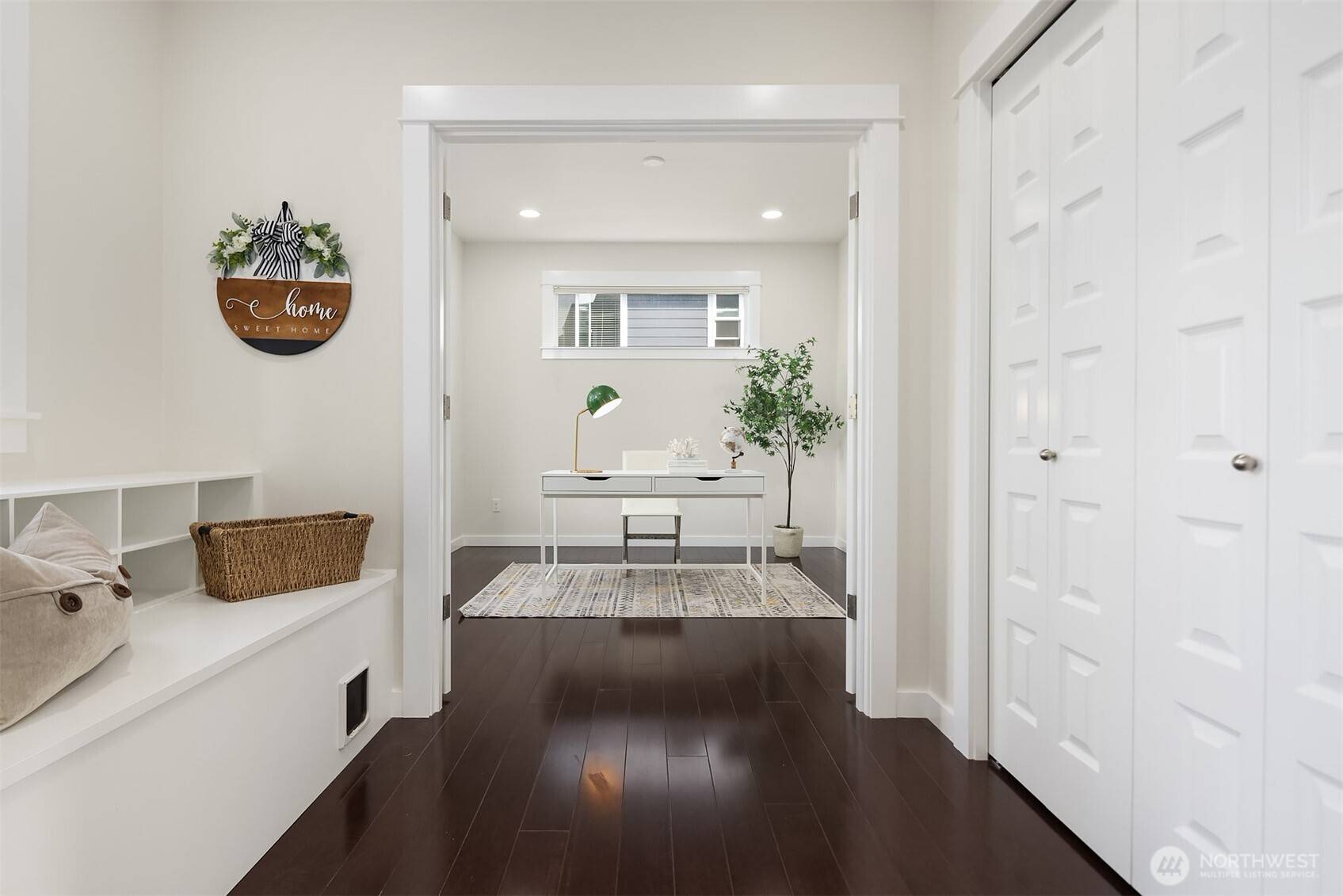 Bothell, WA 98011,9813 NE 145th ST