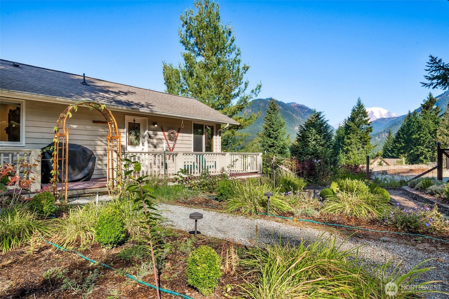 Packwood, WA 98361,132 Hellem DR