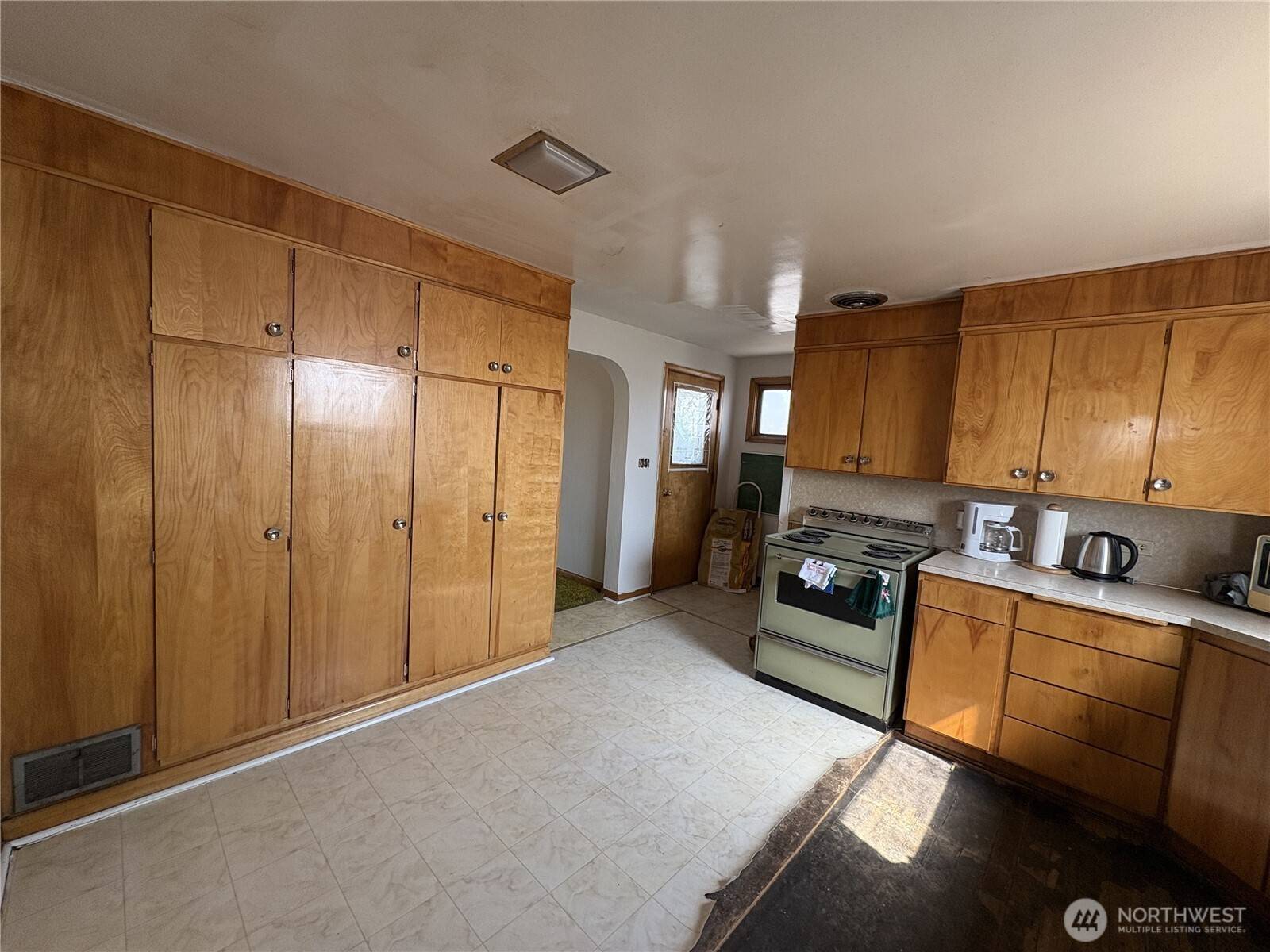 Ritzville, WA 99169,1225 N Marcellus RD