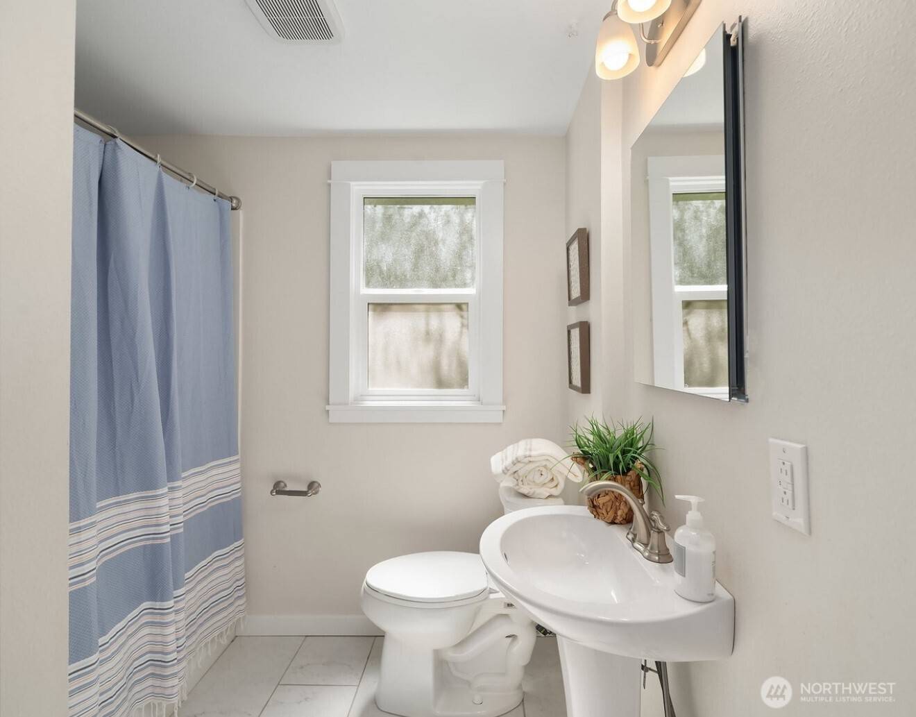 Seattle, WA 98133,14008 Stone AVE N