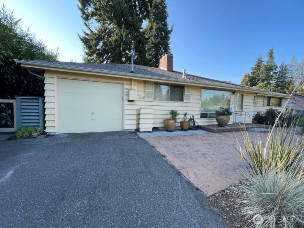 Shoreline, WA 98133,15541 Palatine AVE N