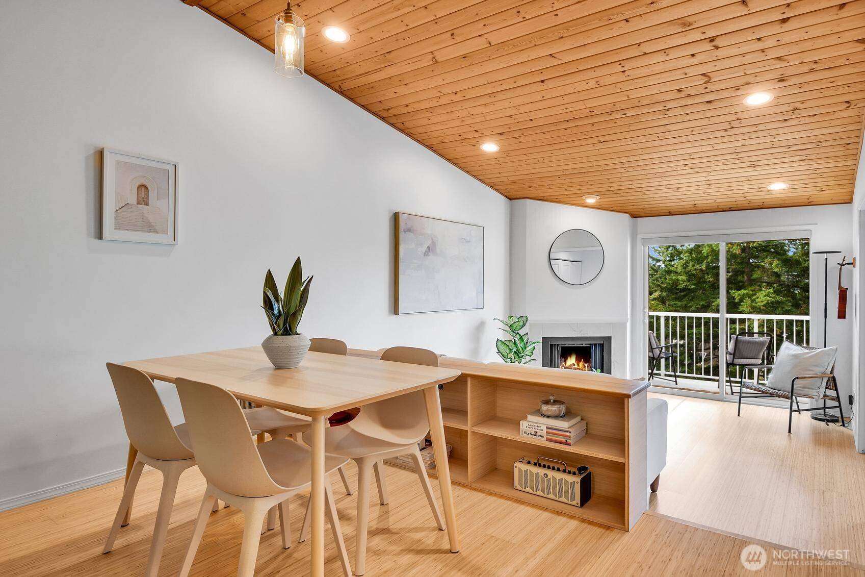 Redmond, WA 98052,9484 Redmond-Woodinville Rd NE #C-305