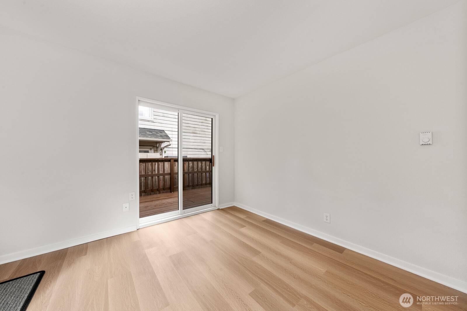 Shoreline, WA 98155,14728 32nd AVE NE