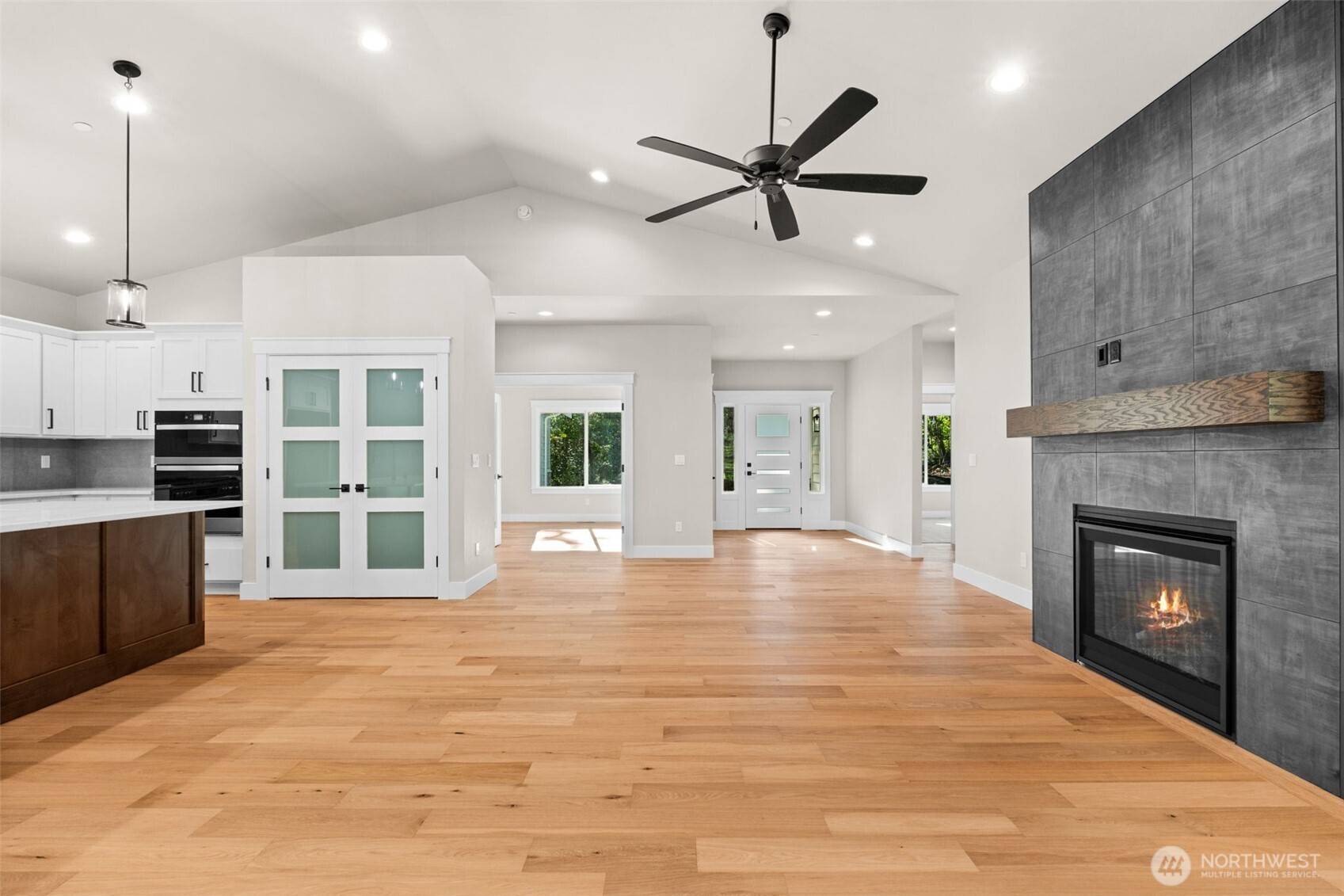 Port Orchard, WA 98367,3570 Menzies RD SE