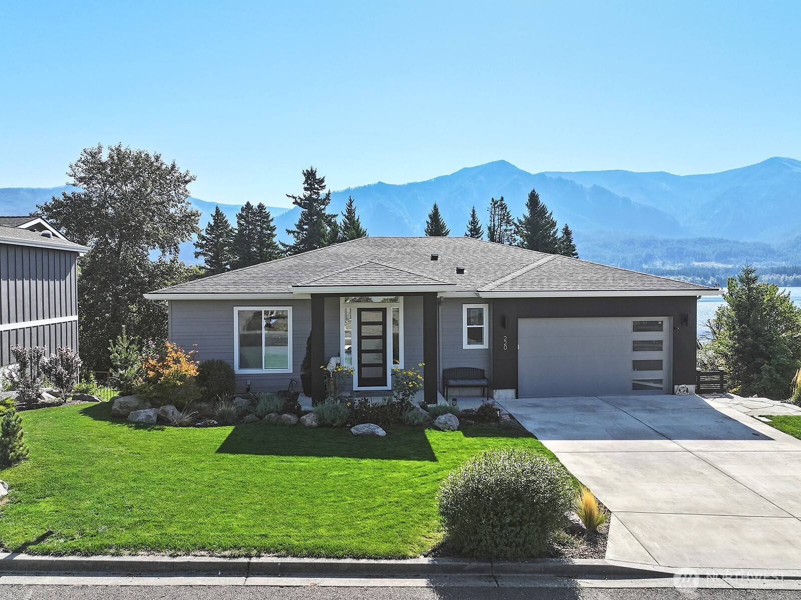 Stevenson, WA 98648,220 NE Lower Basso CIR