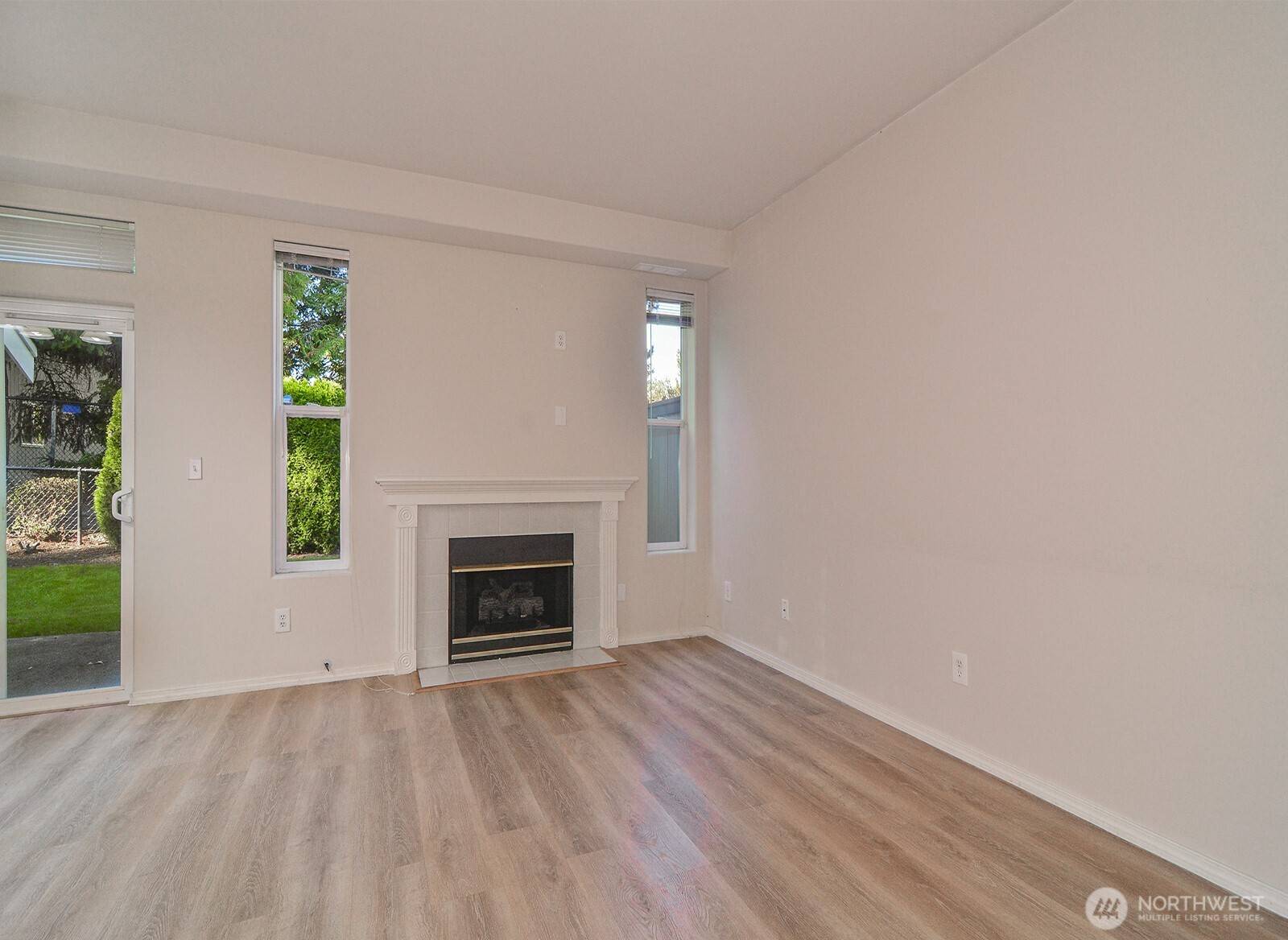 Mountlake Terrace, WA 98043,21504 50th AVE W #C-3